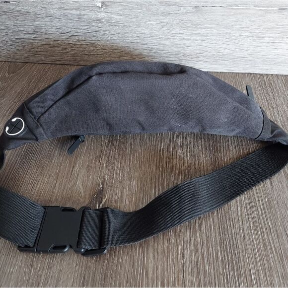 MAXTOP Black Fanny Pack Waist Bag - Picture 2 of 6